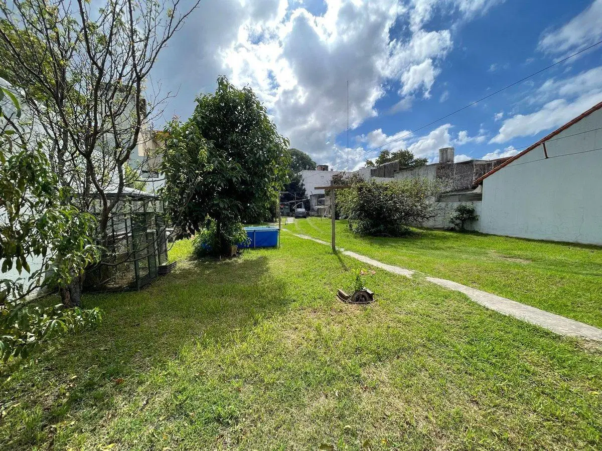VENTA CASA 3 AMB LOTE PROPIO DE 850 M2 EN MARTINEZ 5