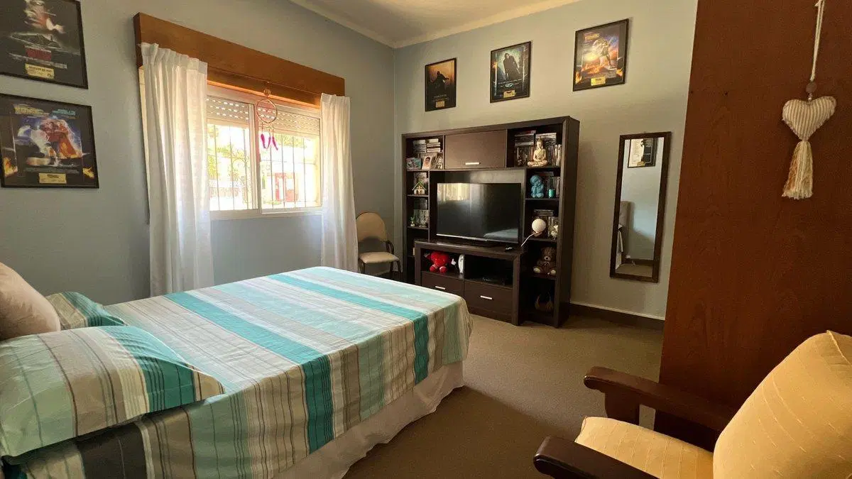 VENTA CASA Y 2 DEPTOS CON PILETA EN SAN FERNANDO 8
