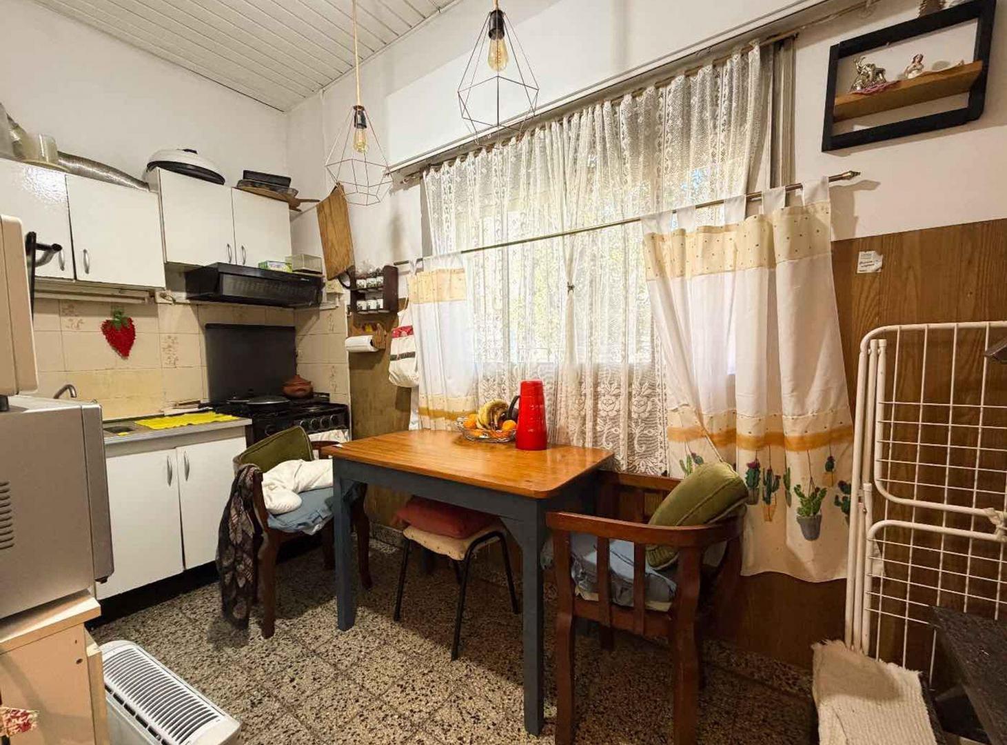 Foto de Ph en venta 3 amb en florida con terraza y patio, imagen 3