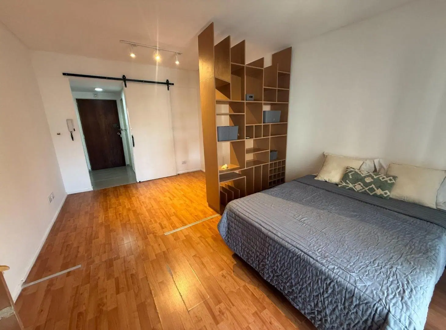 Venta departamento monoambiente refaccionado 5
