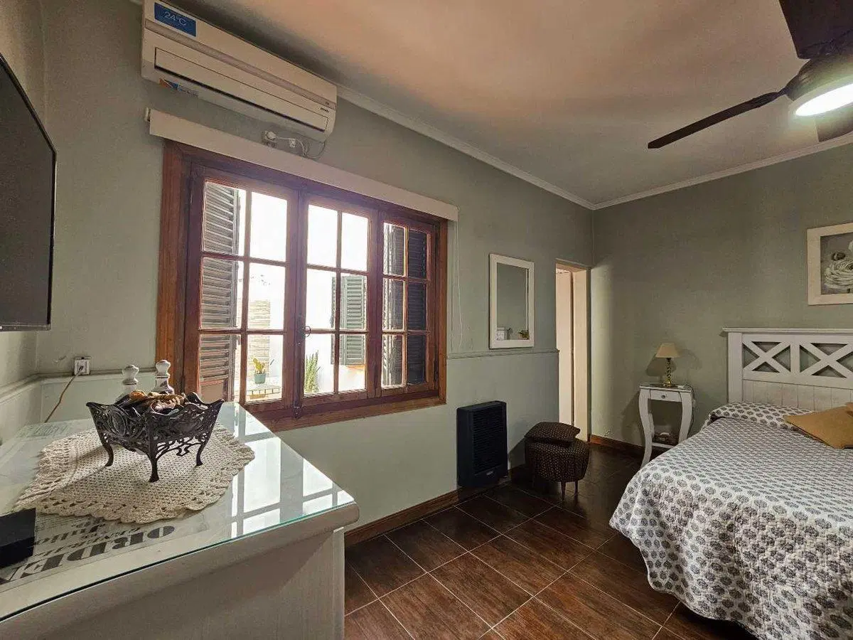 VENTA CASA ESTILO COLONIAL EXCELENTE ESTADO 4