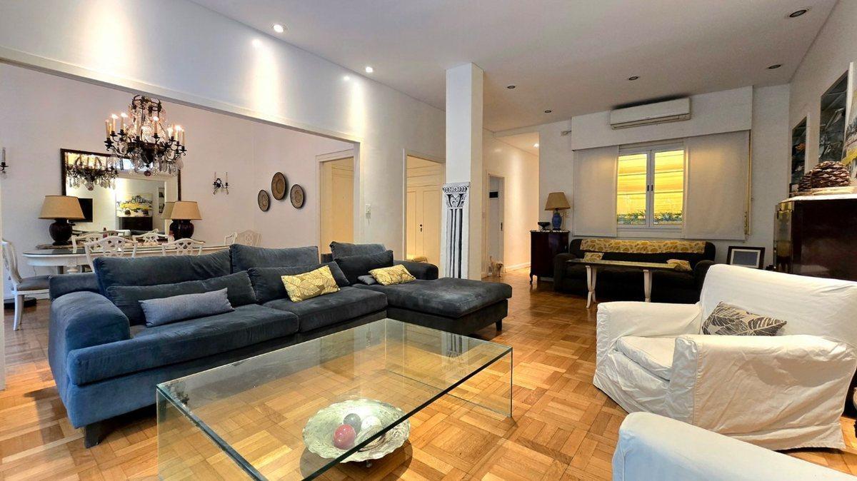 Foto de Departamento en Alquiler 4 Ambientes Recoleta, imagen 2