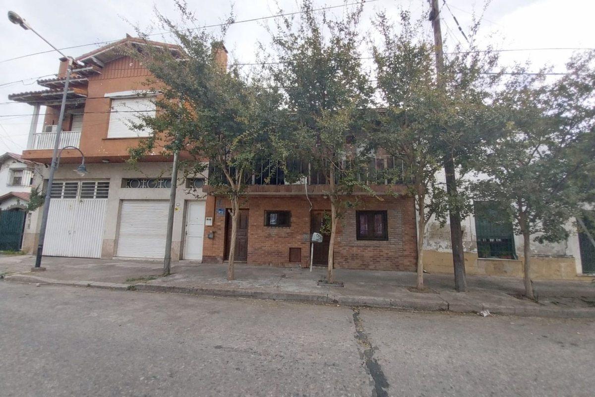 Foto de CASA 5 AMBIENTES, SAN FERNANDO MAS DPTO Y GALPON, imagen 4