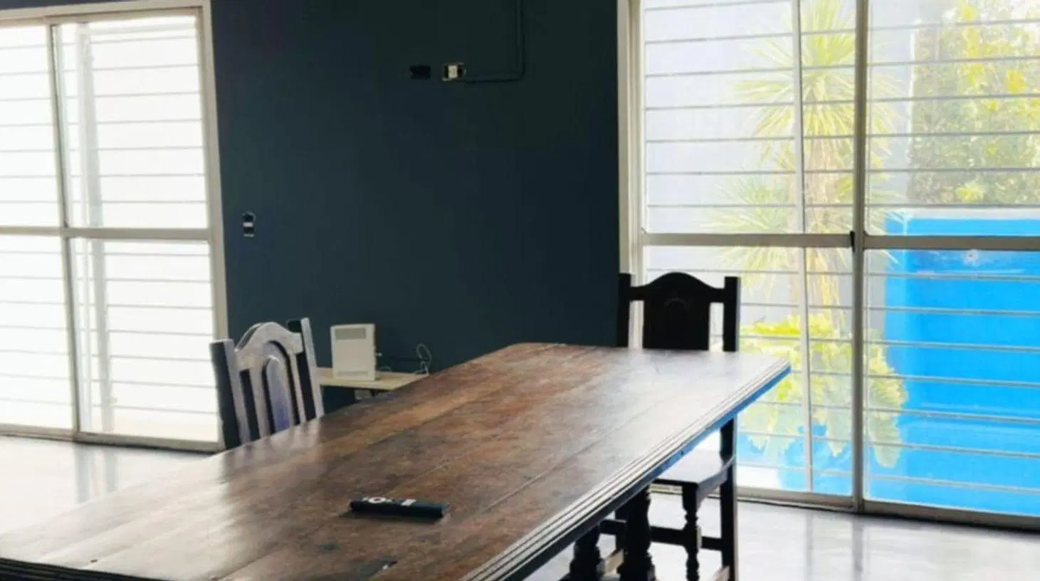 CASA EN VENTA EN PLENO CENTRO DE PRESIDENTE DERQUI 5