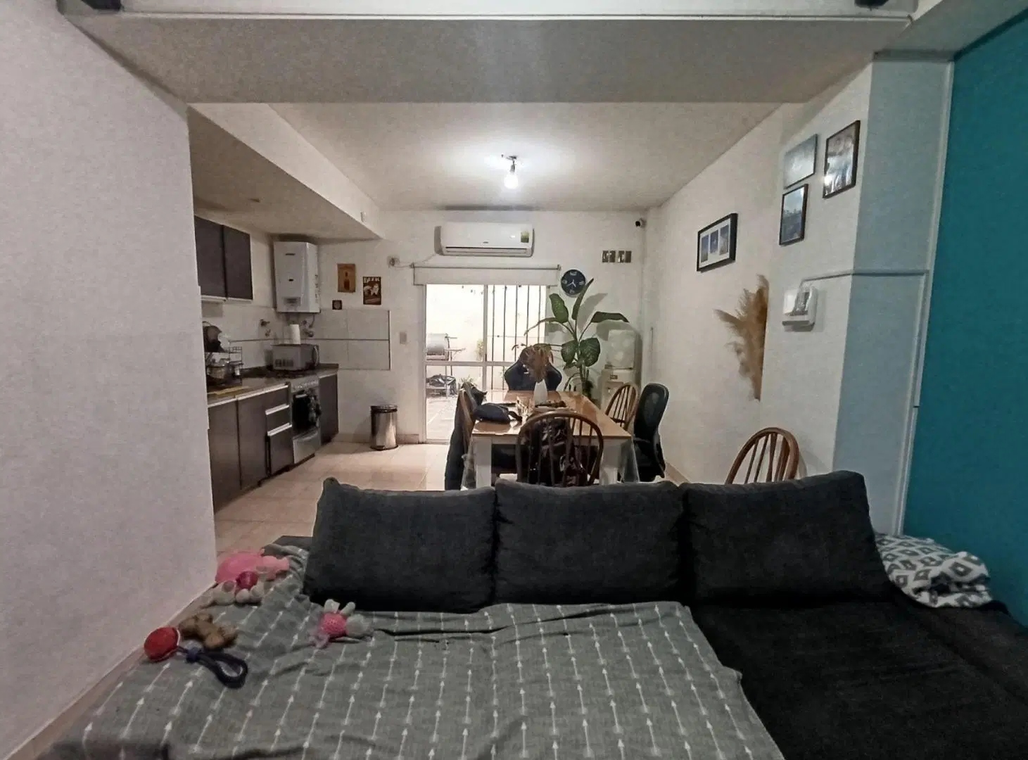 VENTA PH 2 AMB PB GARAGE Y PATIO SARANDI 3