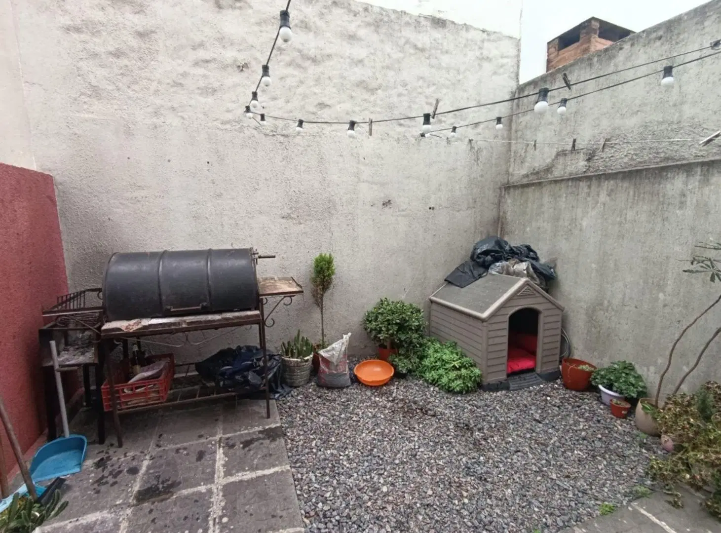 VENTA PH 2 AMB PB GARAGE Y PATIO SARANDI 2