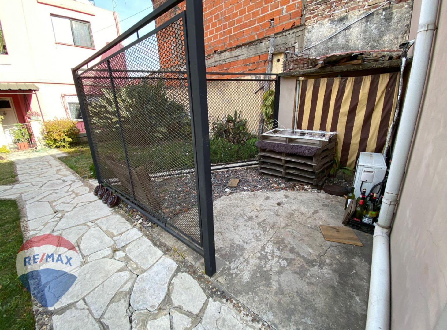 Foto de VENTA CASA 3 AMB + 2 DEPTOS, VICTORIA, imagen 2