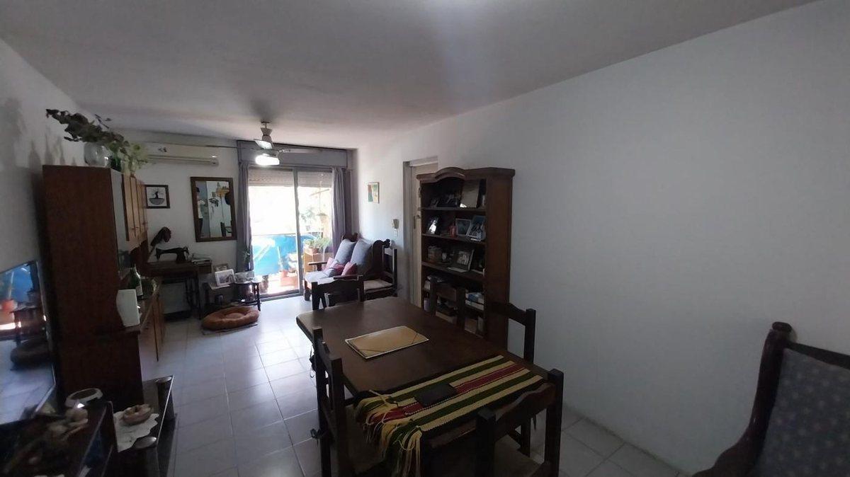 Foto de VENTA DEPARTAMENTO 4 AMBIENTES EN GARIN C/ BALCÓN, imagen 3