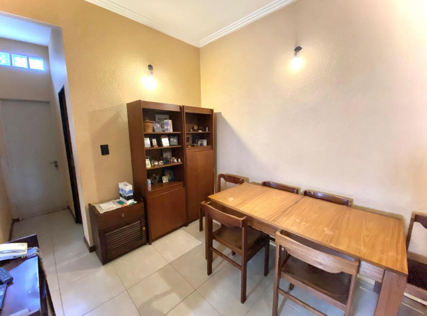 Foto de VENTA PH 3 AMBIENTES AL FRENTE MARTINEZ. PERMUTA, imagen 5