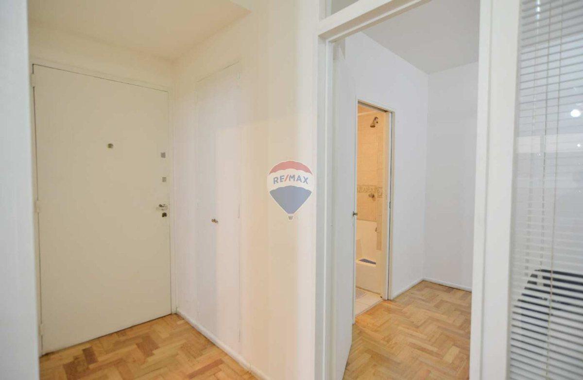 Foto de VENTA DEPARTAMENTO 2 AMBIENTES RECOLETA, imagen 3