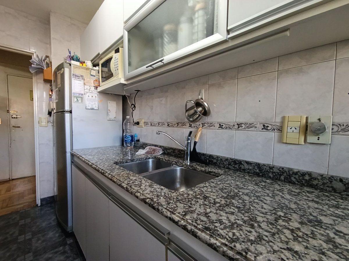 Foto de VENTA DEPTO 3 AMB. C/BALCON FLORES APTO CREDITO, imagen 1