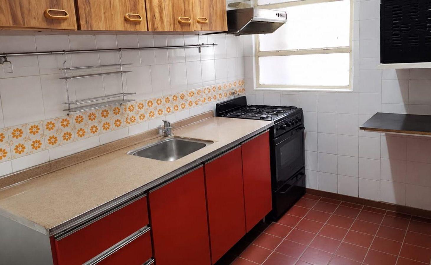 Foto de OPORTUNIDAD! DPTO 3 AMBIENTES APTO CREDITO, imagen 4