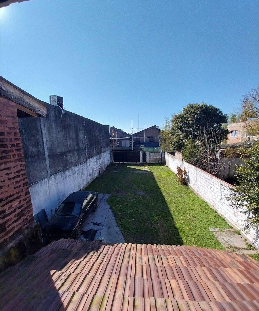 Foto de VENTA CASA 4 AMBIENTES MASCHWITZ - GRAN JARDÍN, imagen 2