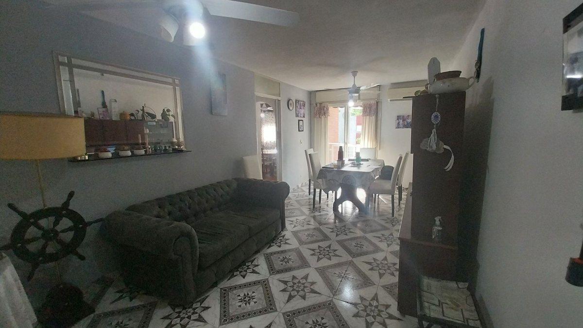 Foto de VENTA DEPARTAMENTO 5 AMBIENTES GARIN C/ BALCÓN, imagen 3