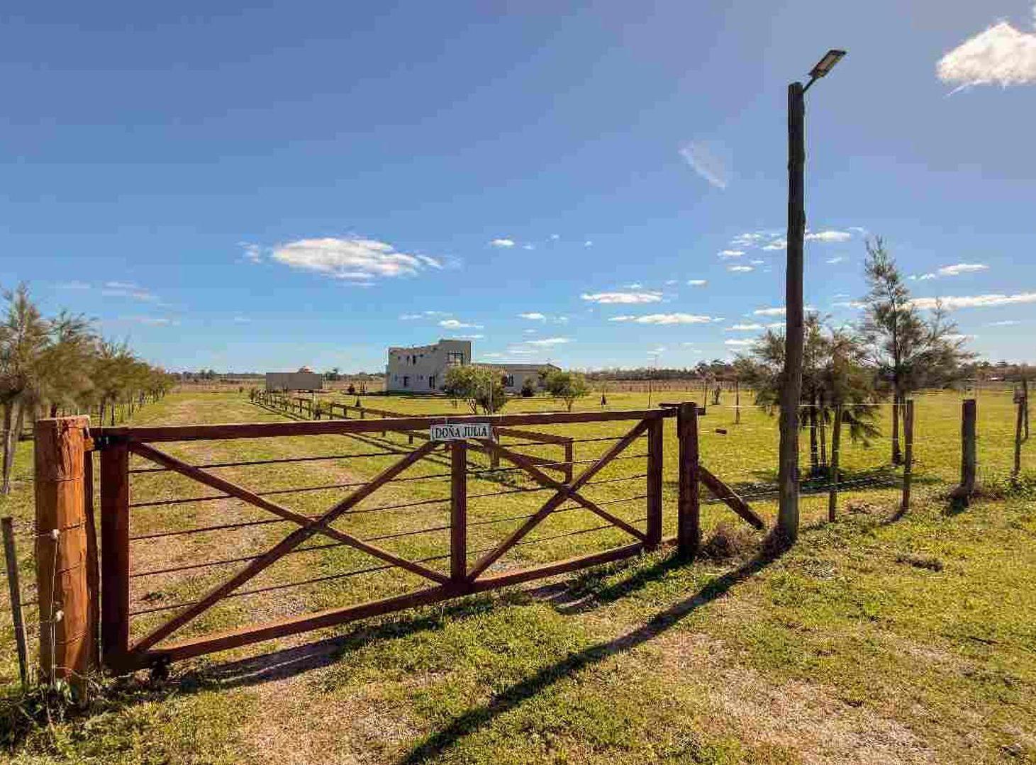 Foto de Chacra en Venta 1 ha de campo Casa con pileta, imagen 4