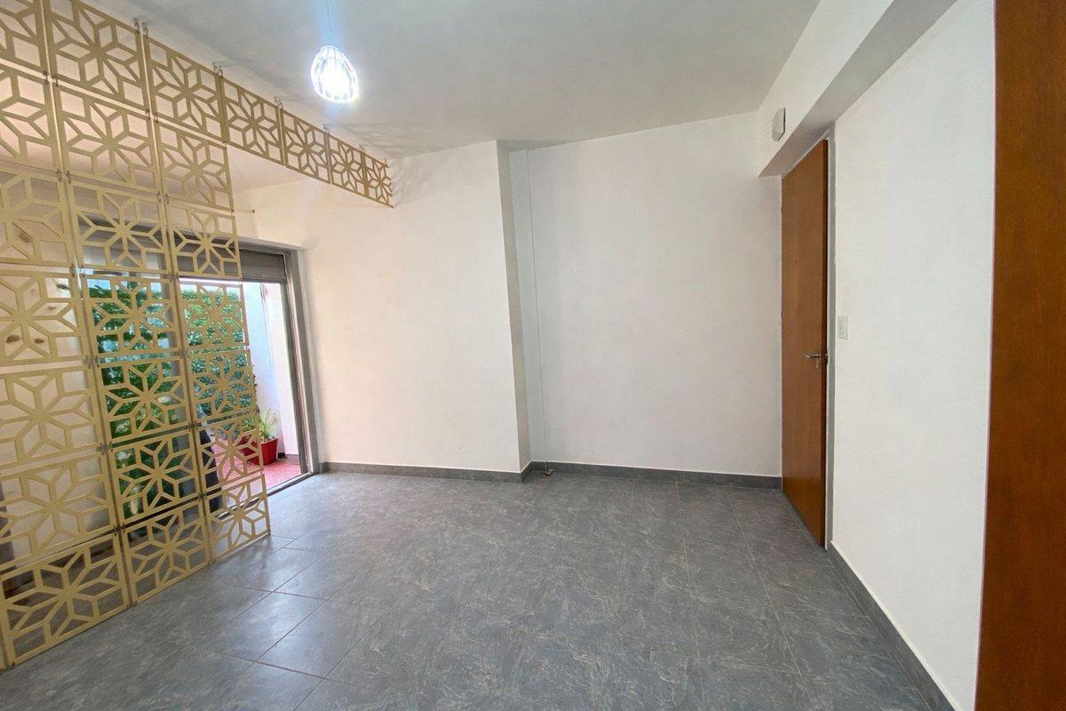 Foto de VENTA MONOAMBIENTE CON PATIO APTO CREDITO, imagen 4