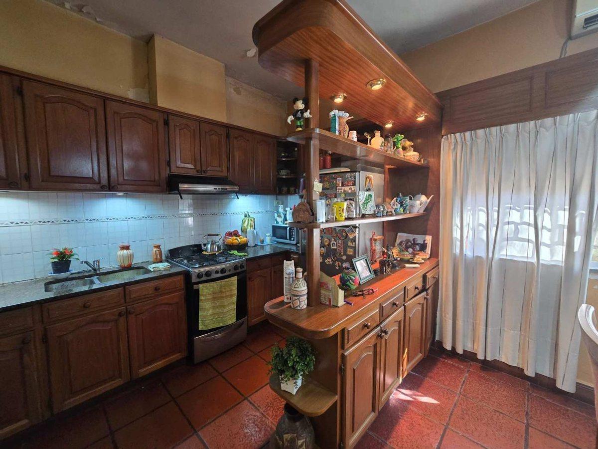 Foto de Venta Casa 4 Ambientes -Don Torcuato, imagen 4