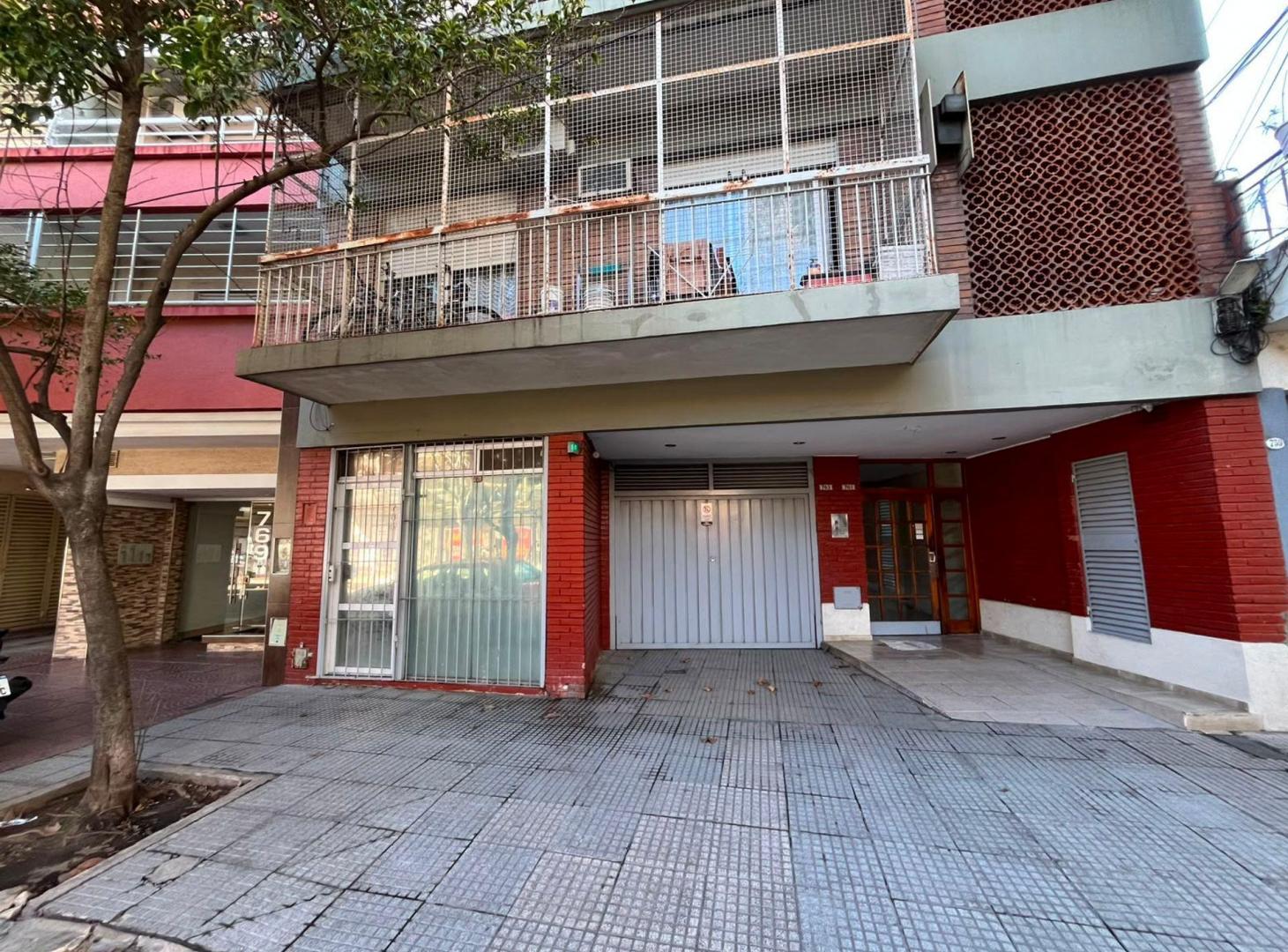 Foto de VENTA DPTO 2 AMBIENTES EN FLORES C/ LAVADERO, imagen 5