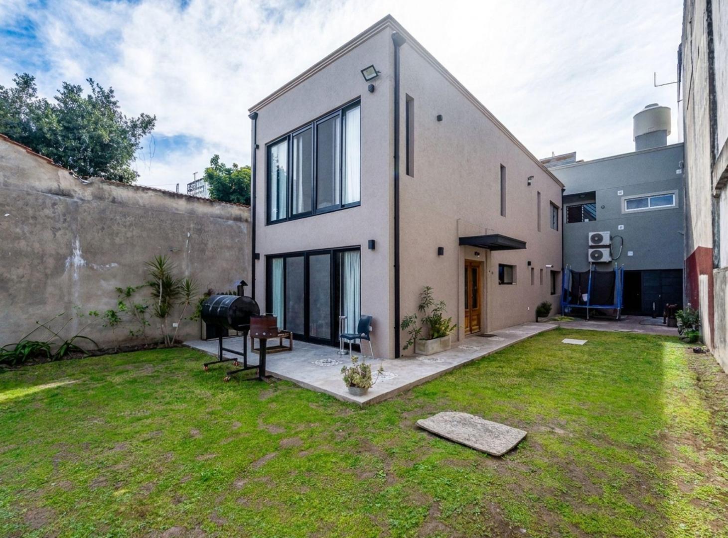 Foto de VENTA CASA, DEPARTAMENTO Y LOCAL EN VIRREYES, imagen 2