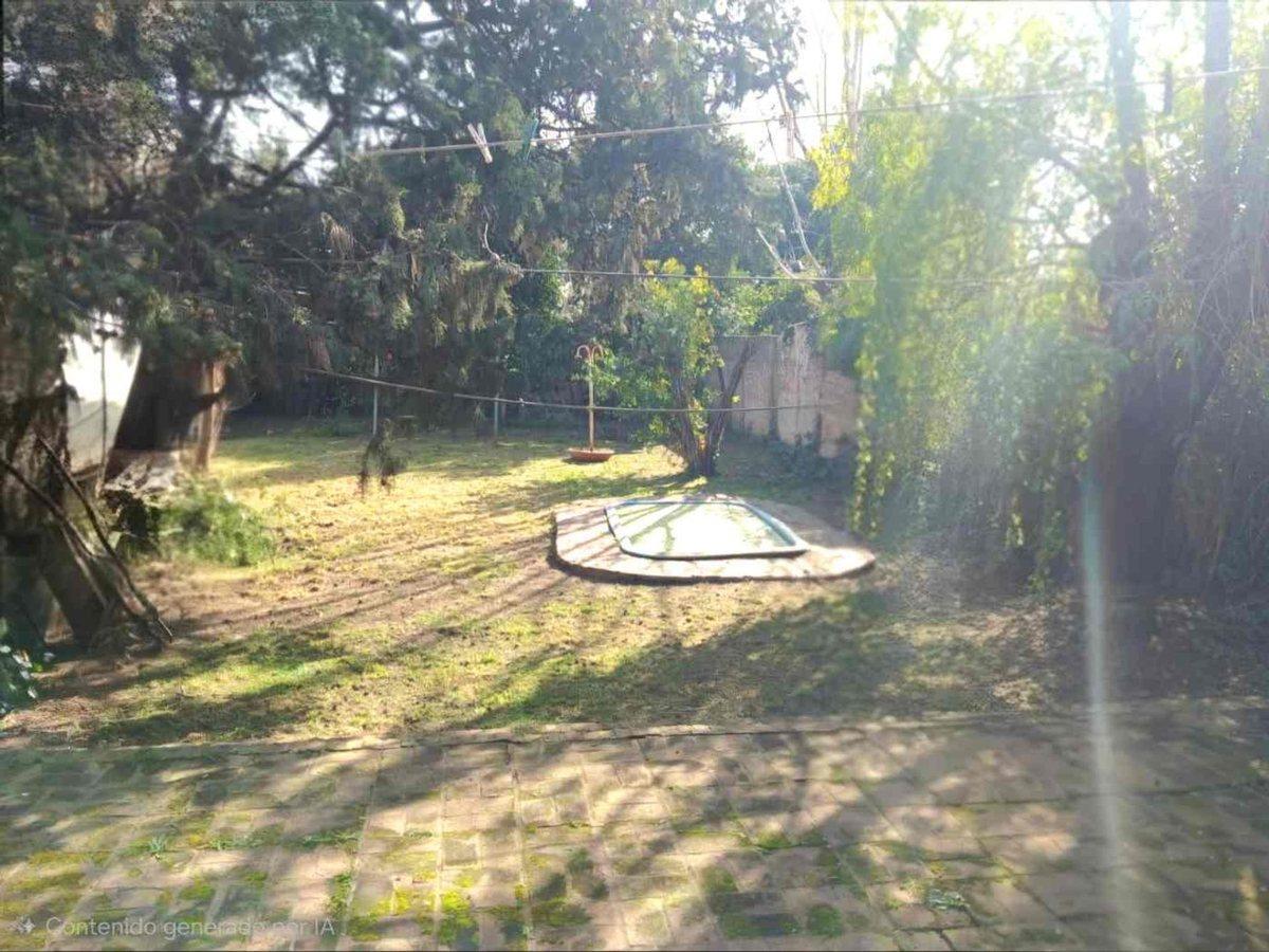 Foto de Venta Casa 5 Ambientes con Terreno libre, imagen 1