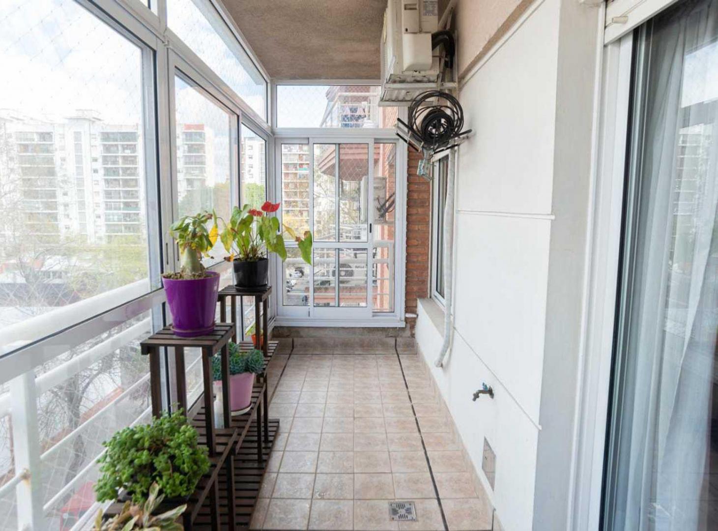 Foto de VENTA SEMIPISO 3 AMB PARQUE CHACABUCO C/ COCHERA, imagen 5