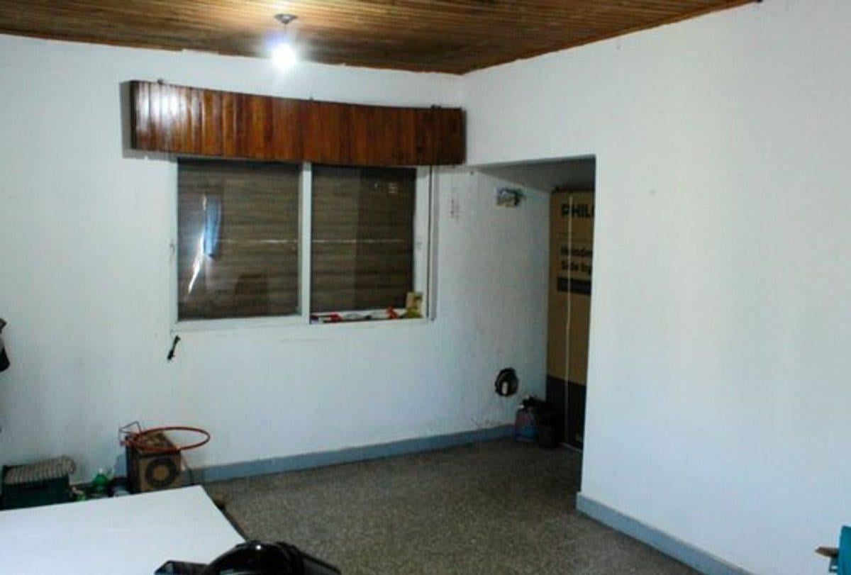 Foto de VENTA CASA EN GRAND BOURG SOBRE LOTE DE 400 M2, imagen 5