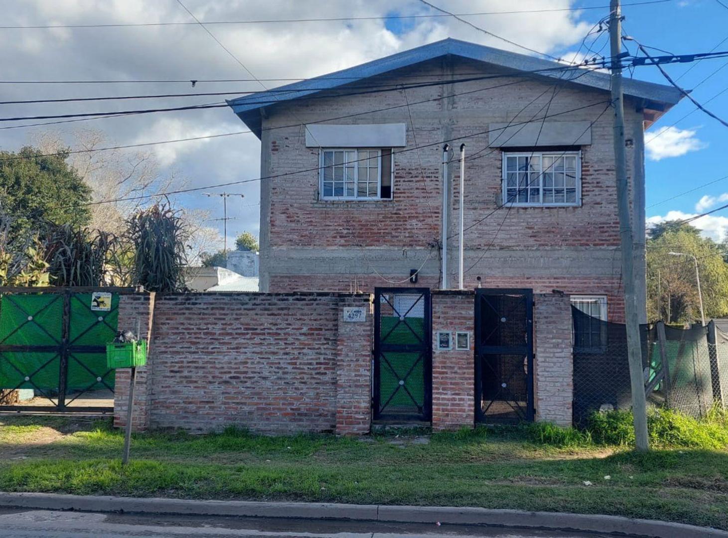 Foto de VENTA EN BLOCK DUPLEX MAS CASAS EN JOSE C PAZ, imagen 2
