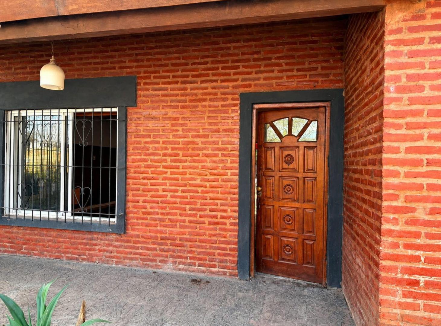 Foto de ALQUILER CHALET EN TORTUGUITAS, imagen 1