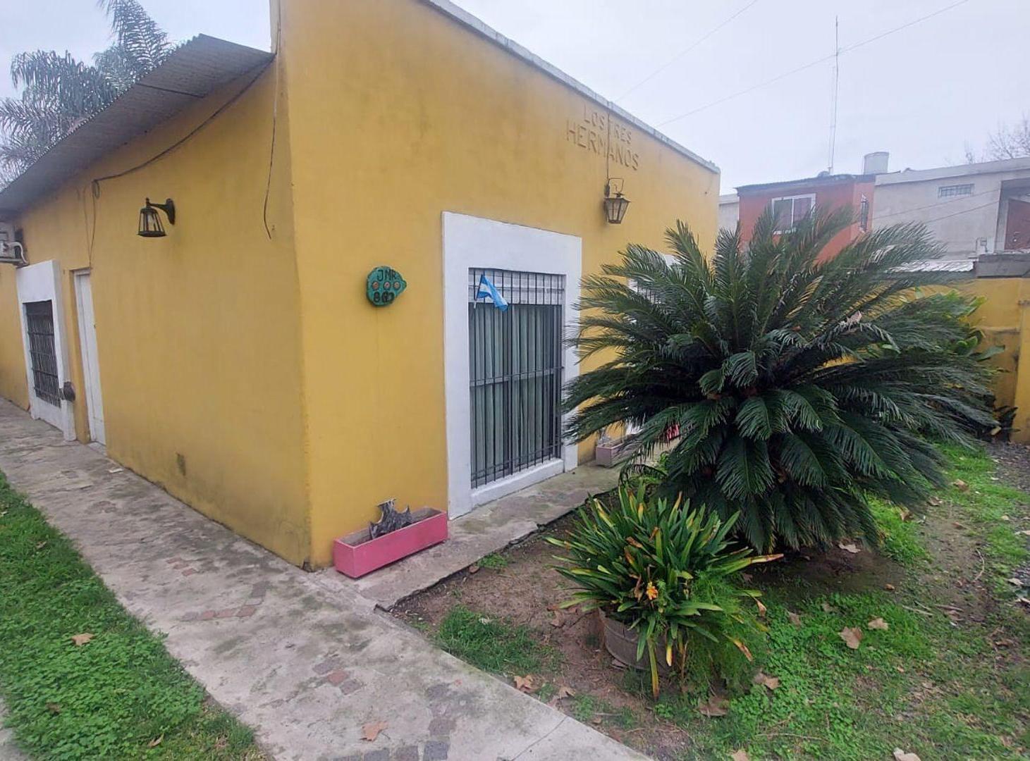 Foto de VENTA CASA 4 AMBIENTES MAS DEPTO - SAN MIGUEL, imagen 2