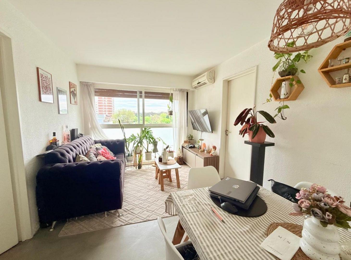 Foto de VENTA DEPARTAMENTO 2 AMB ACASSUSO CON BAULERA, imagen 2