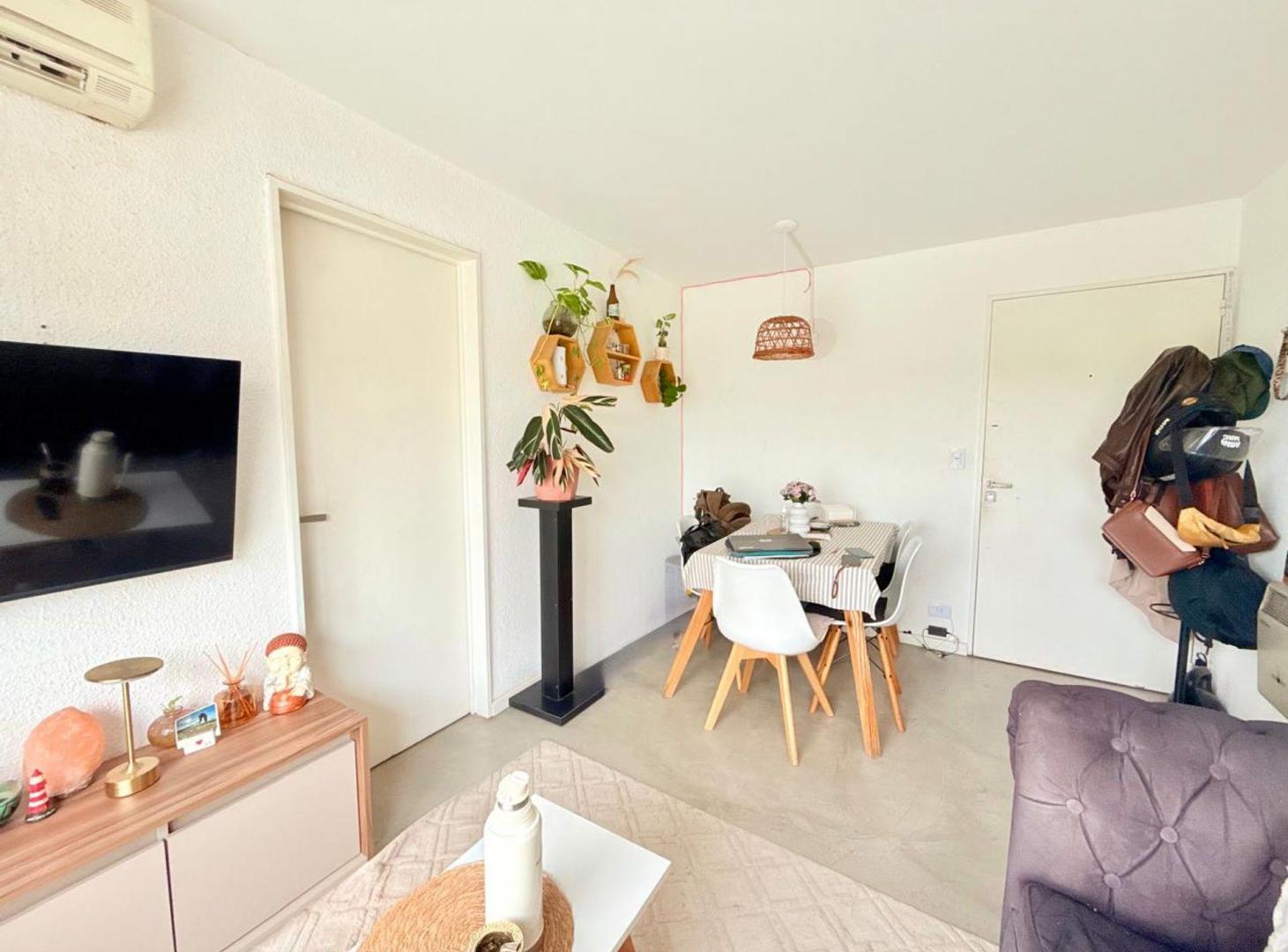 Foto de VENTA DEPARTAMENTO 2 AMB ACASSUSO CON BAULERA, imagen 5