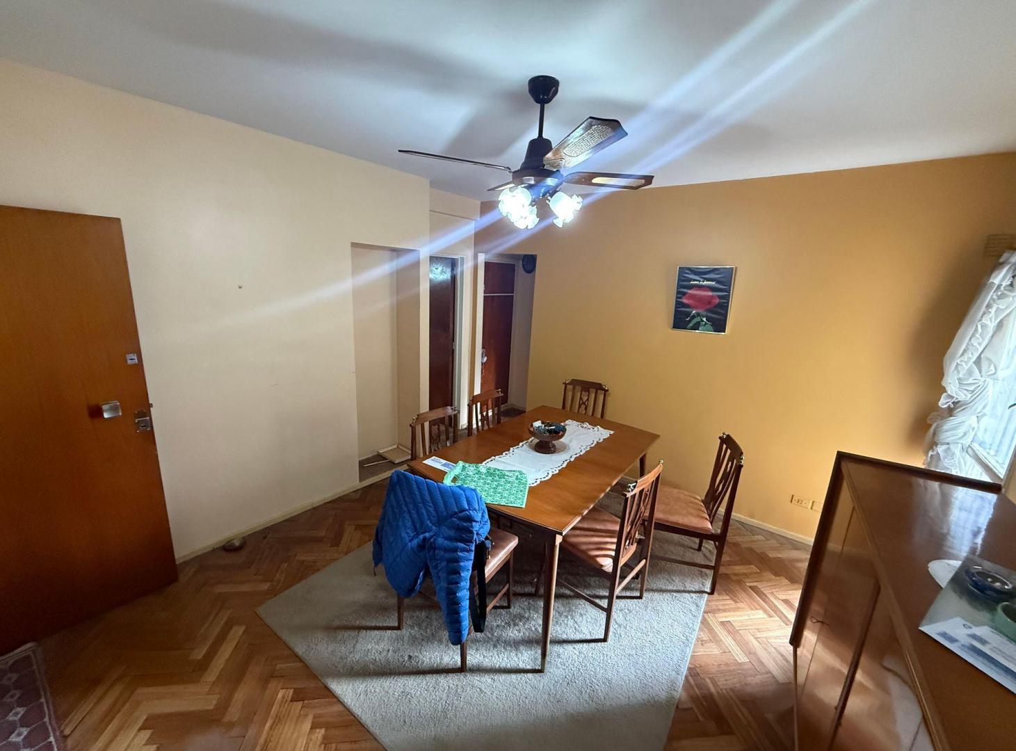Foto de VENTA DOS AMBIENTES EN FLORES, imagen 1