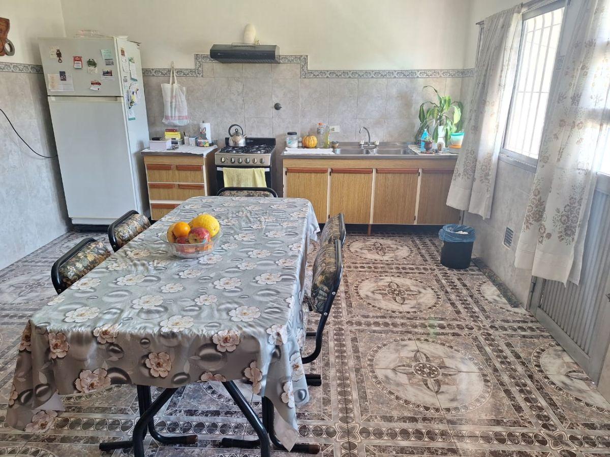 Foto de Chalet 5 Ambientes en Venta – 2 Lotes – Pileta – Pacheco, imagen 4