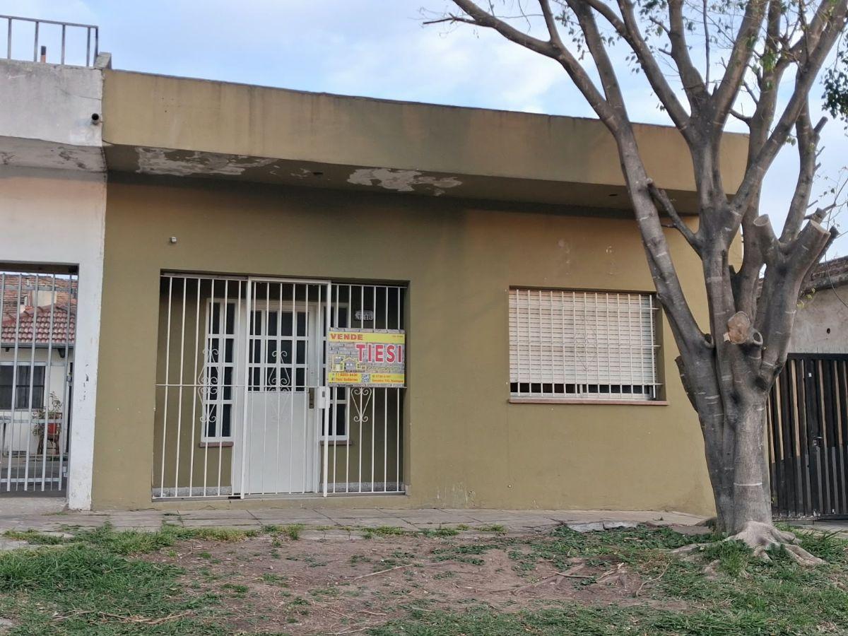 Foto de PH 3 AMBIENTES CON PATIO EN VENTA – JOSÉ LEÓN SUÁREZ | USD 75.000, imagen 3