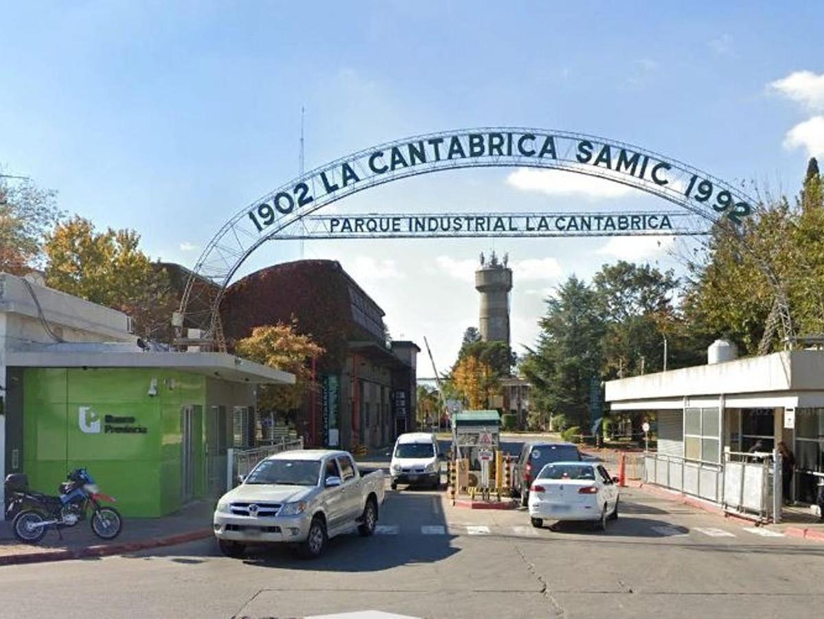 Galpon Parque Industrial La Cantabrica 3