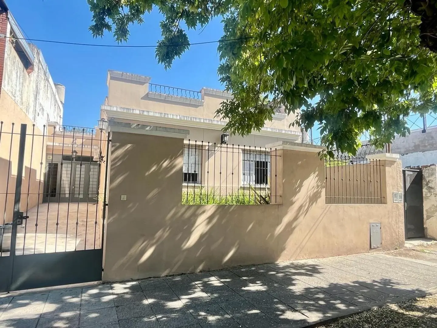 MORON SUR, CENTRO TERAPEUTICO CON HABILITACIONES APROBADAS 2