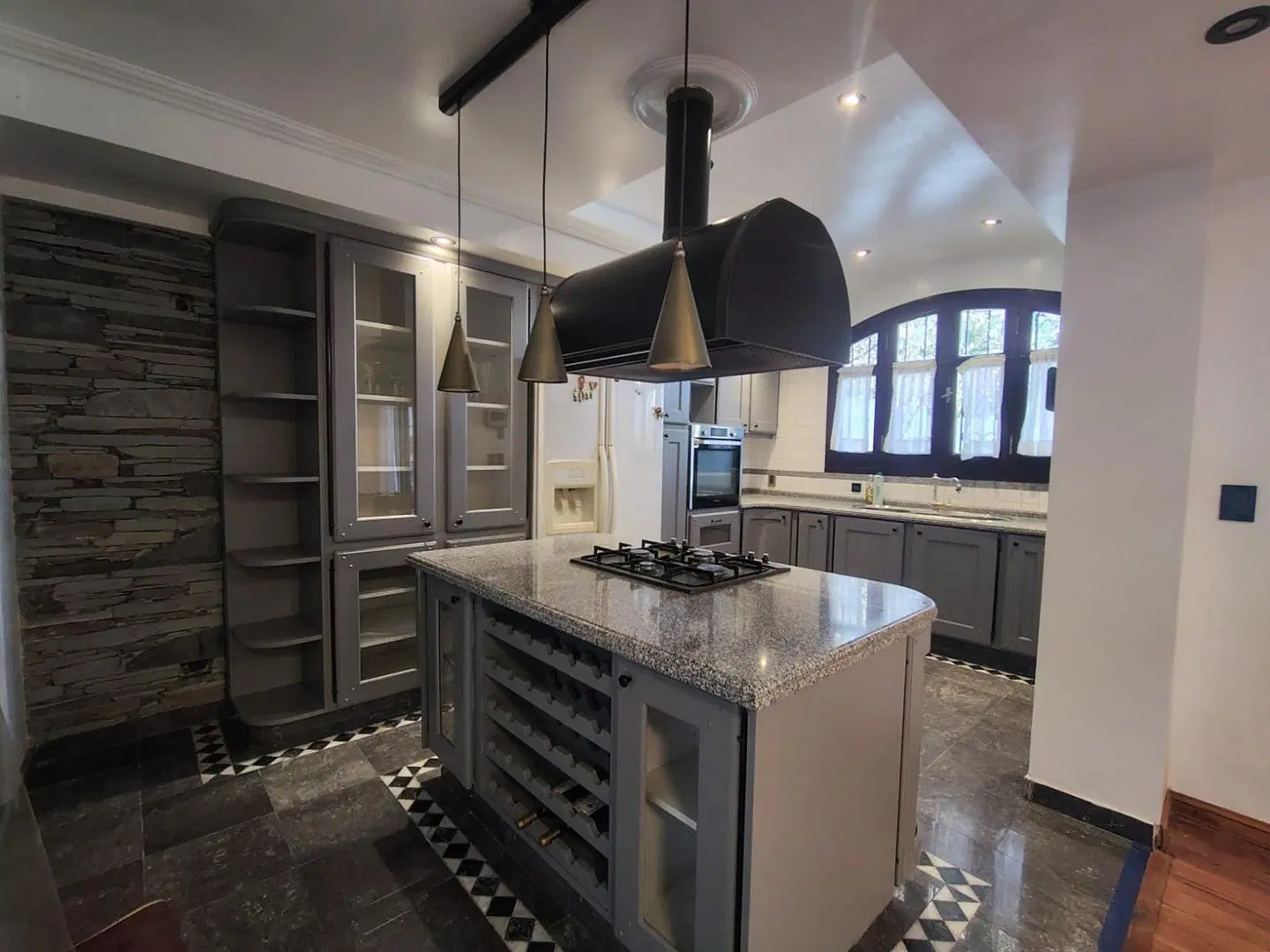 Casa en venta en Castelar 3