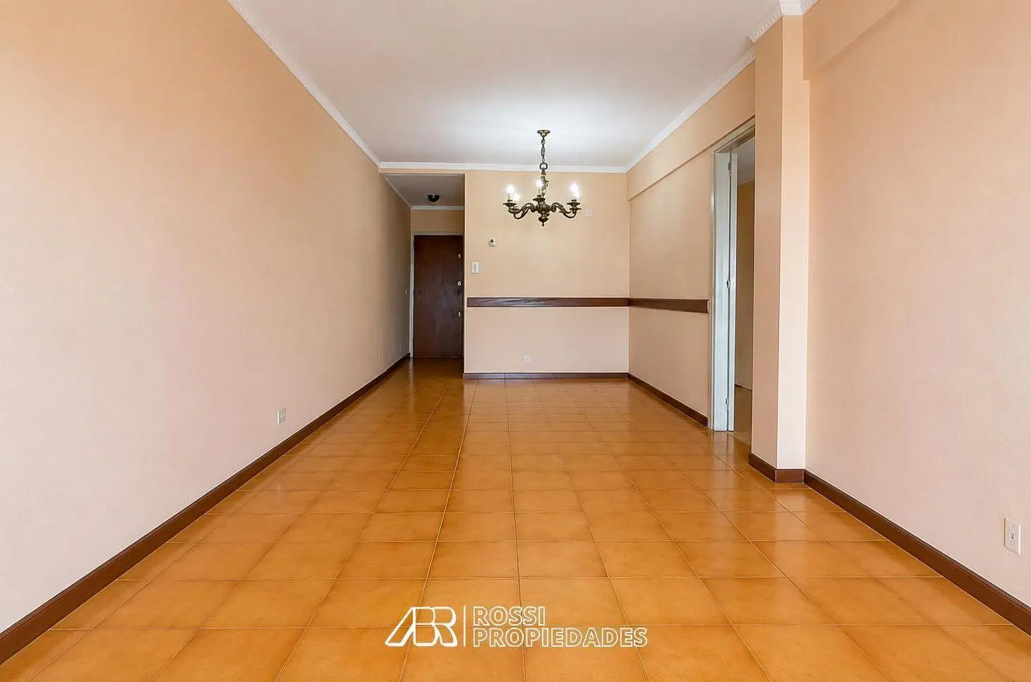 Av. Peralta Ramos 4137 | Varese 3