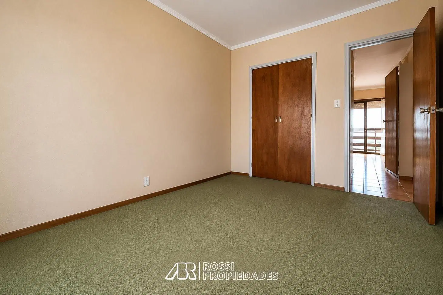 Av. Peralta Ramos 4137 | Varese 5
