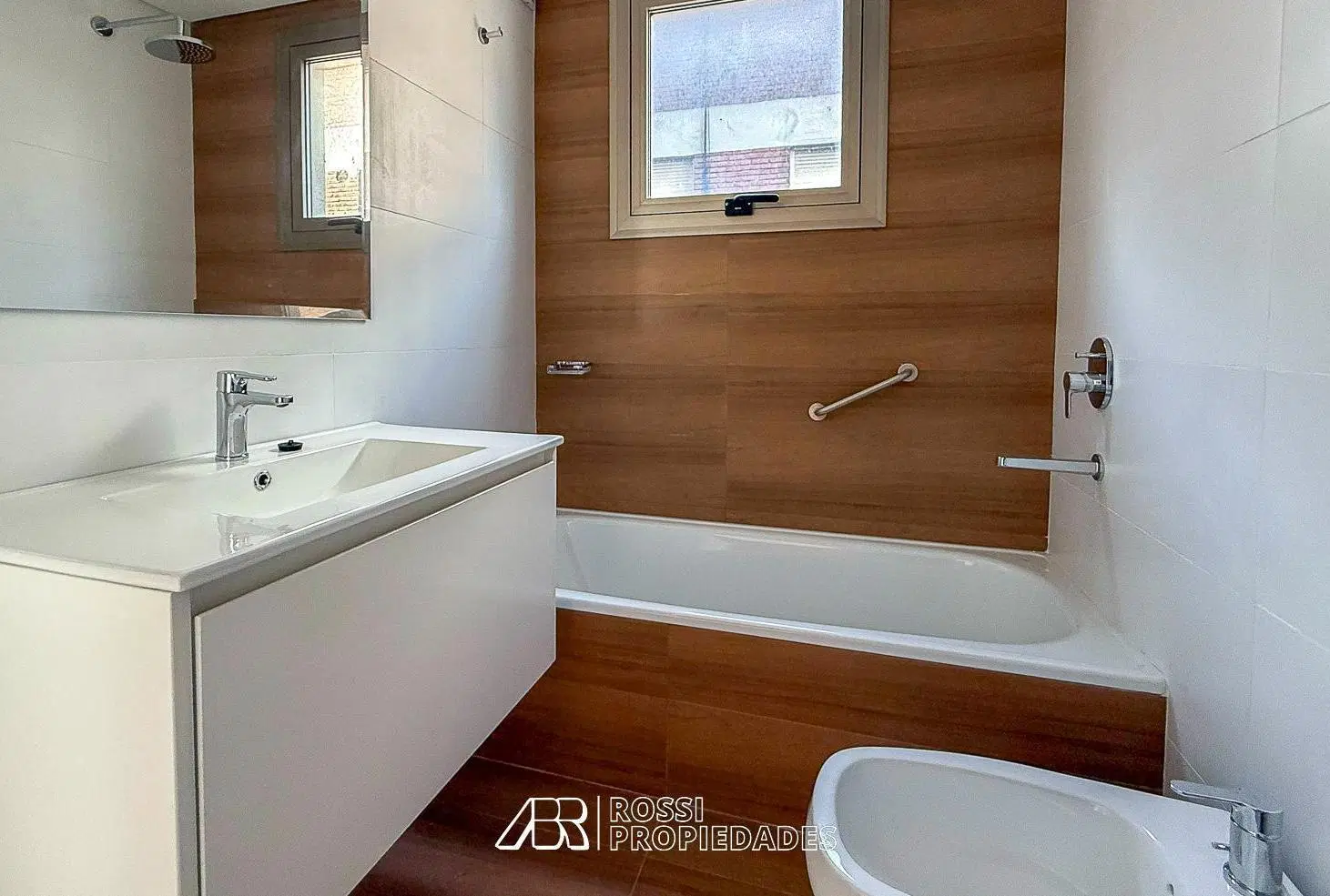 Neptuno 36 | Playa Grande 8