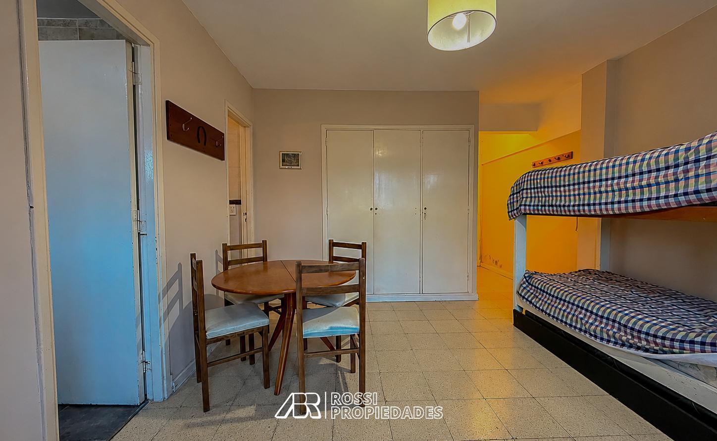 Foto de Las Heras 2385 | Shopping Aldrey, imagen 2