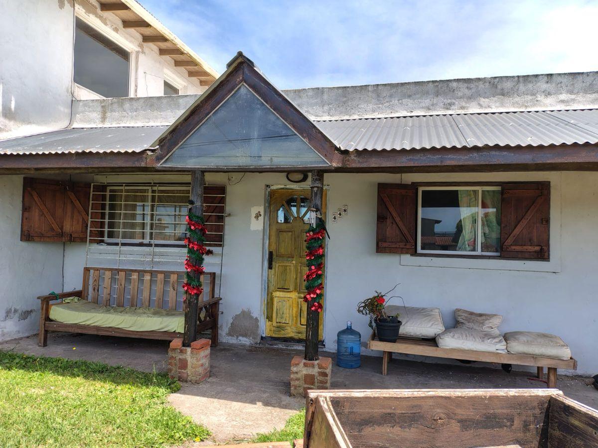 PLAYA DORADA (STA. CLARA DEL MAR) A 1 CUADRA DEL MAR. CASA EN VENTA. APTO CRÉDITO.