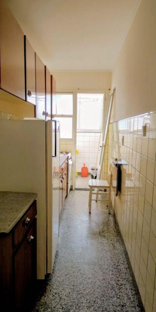 Foto de ALQUILER 2 AMB. RIVADAVIA Y SALTA. APTO PROF o VIVIENDA., imagen 1