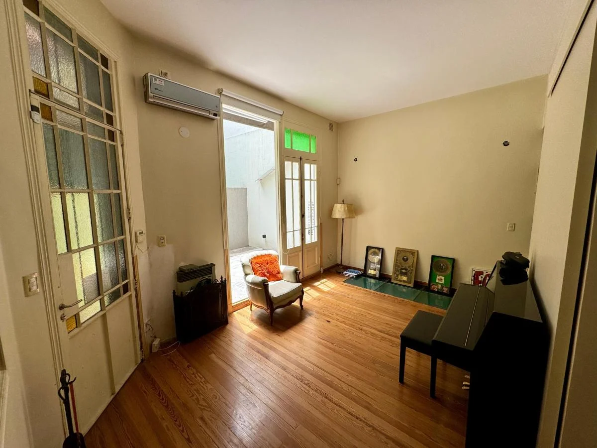 Foto de VENTA PH 2 Amb. + Sotano como Estudio y Patio | Colegiales Ubicación, imagen 4