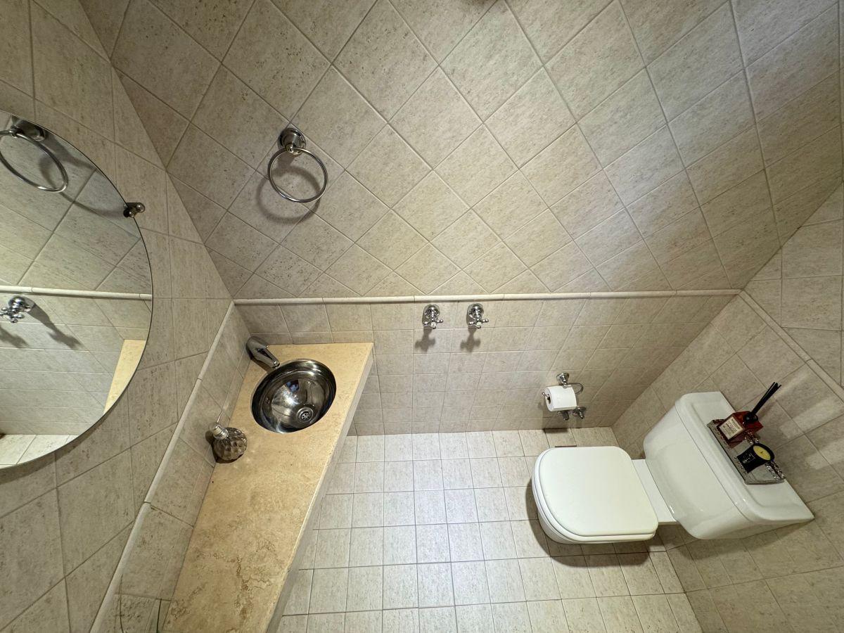 VENTA | 2 AMBIENTES CON COCHERA | POSIBILIDAD DE 3 AMBIENTES | MUY LUMINOSO | ALMAGRO