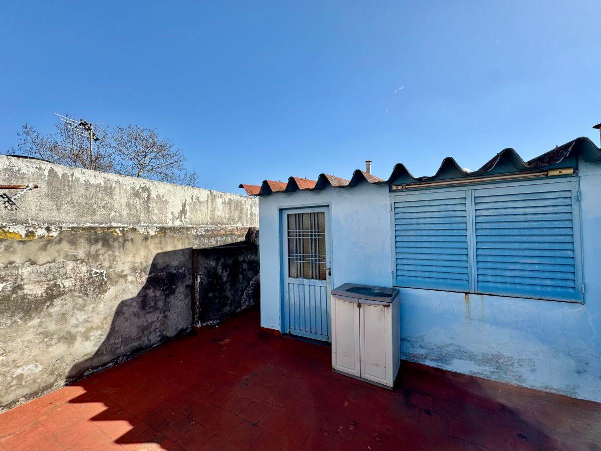 Foto de PH de 193 m² Patio Terraza con Parrilla y Cochera en venta en Monte, imagen 3