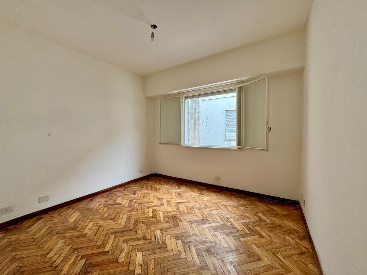 Foto de Departamento Luminoso 2 Amb en Villa del Parque, a 2 Cuadras de Cuenca, imagen 3