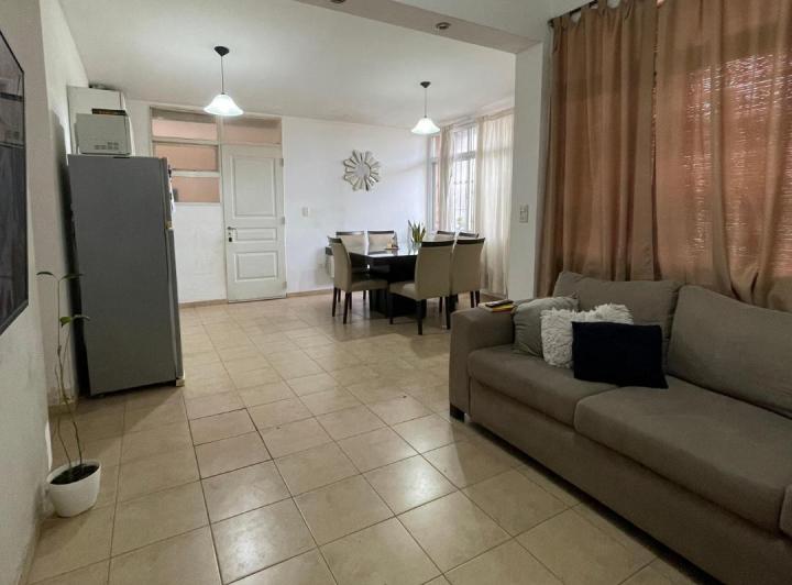 Casa en venta en Gutierrez – 3 dormitorios, patio amplio y cochera doble  3