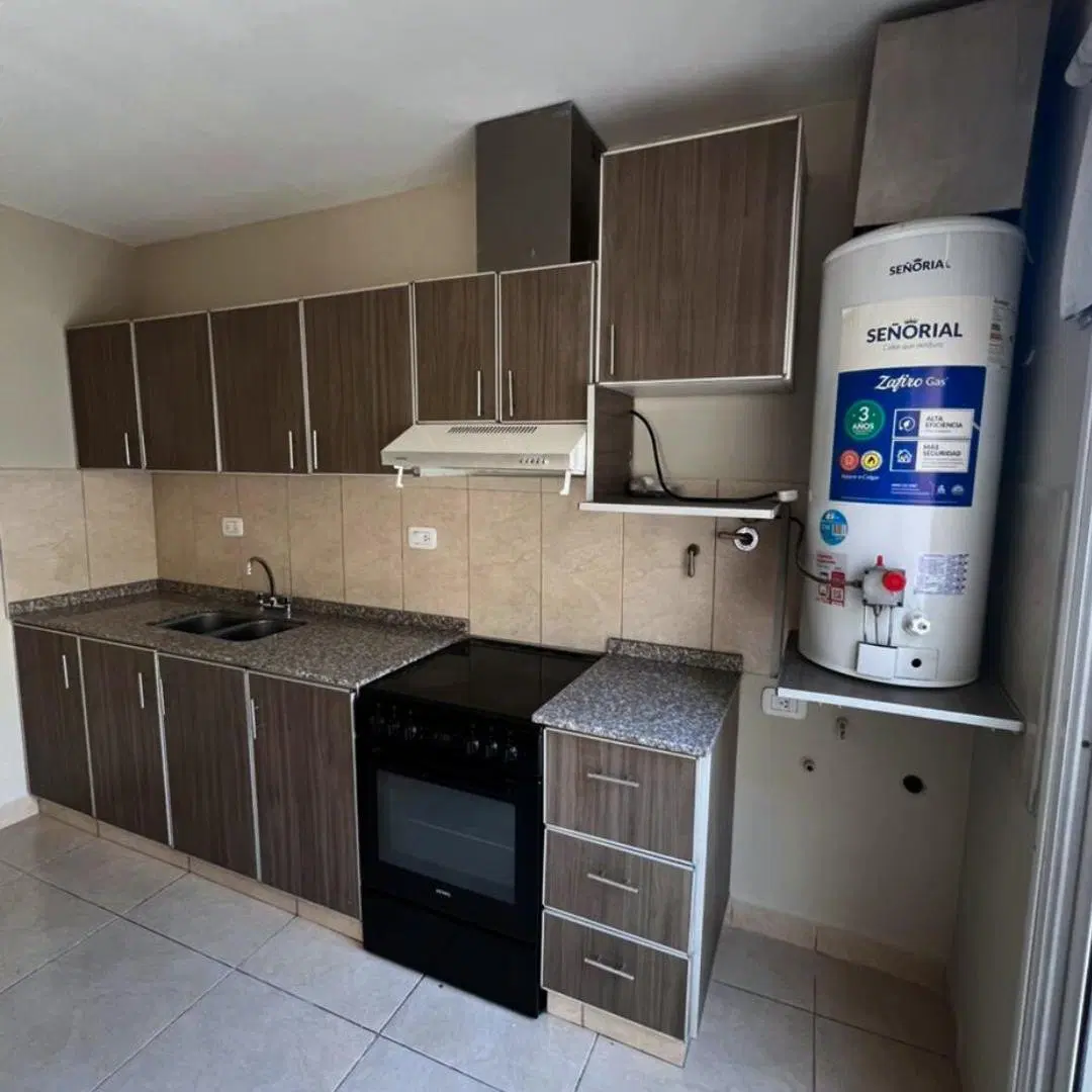 Departamento en alquiler - 1 dorm., 1 baño y cochera para 1 vehiculo en Las Cañas! 3