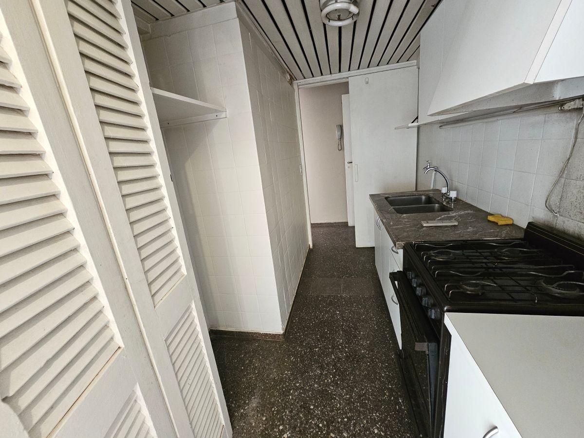 Foto de Venta Departamento 2 Hab. Barrio Bombal, Ciudad, imagen 2